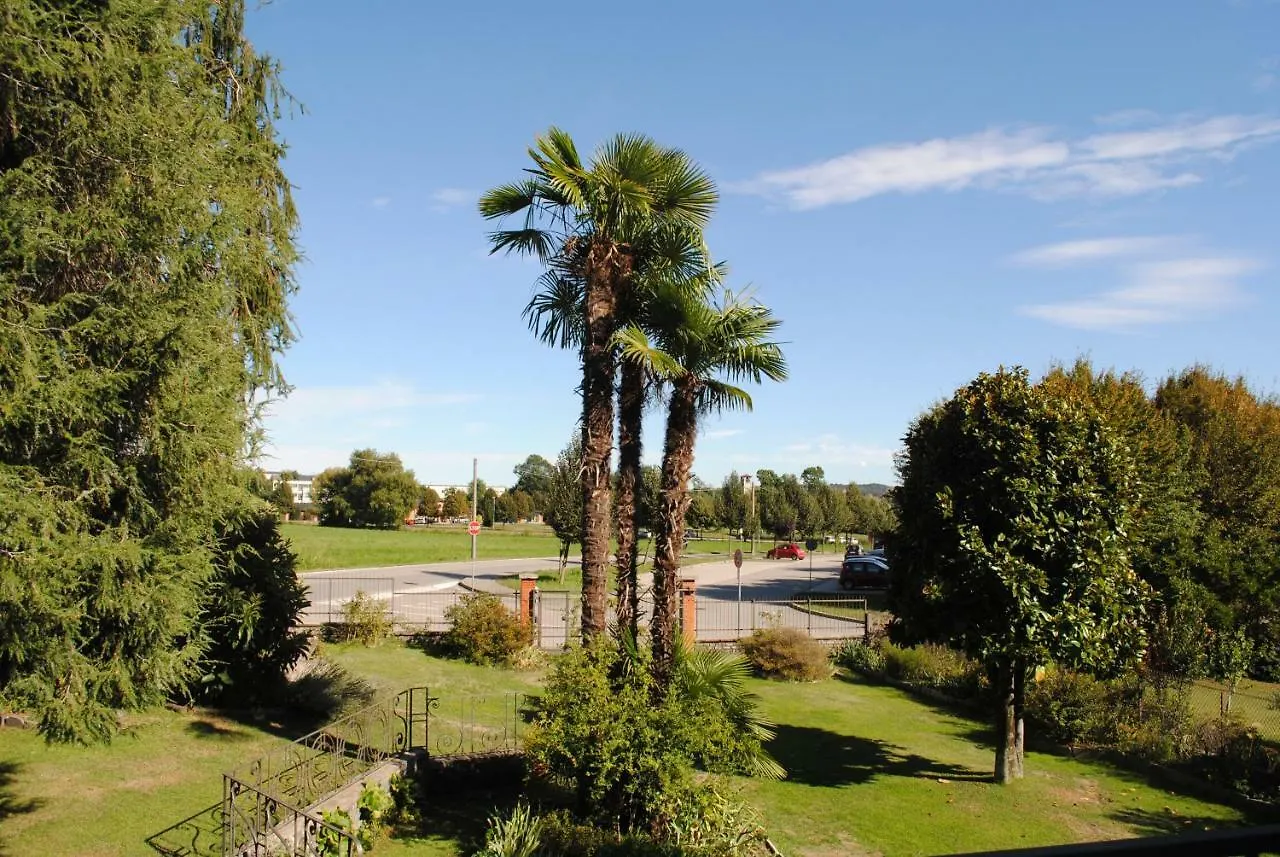 Bnbook Garden View Villa Sesto Calende Apartmán